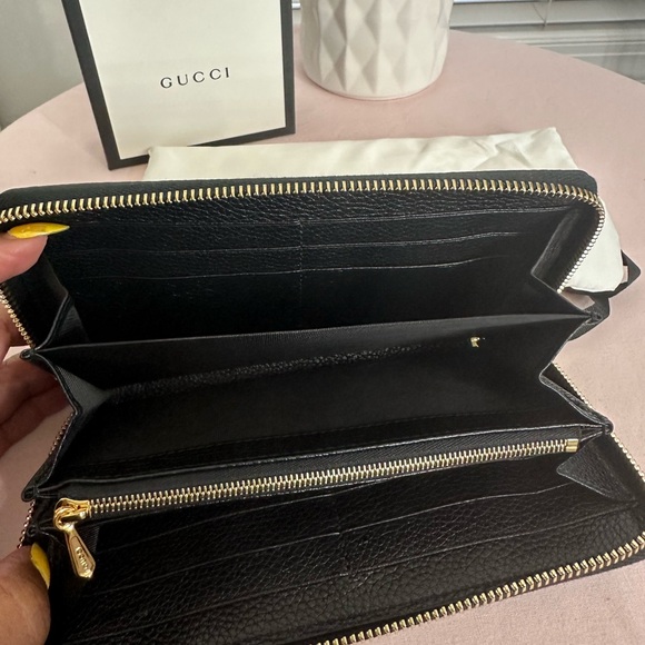 NEW GUCCI ZUMI HORSEBIT Black Pebbled Leather CONTINENTAL Wallet - Picture 6 of 10